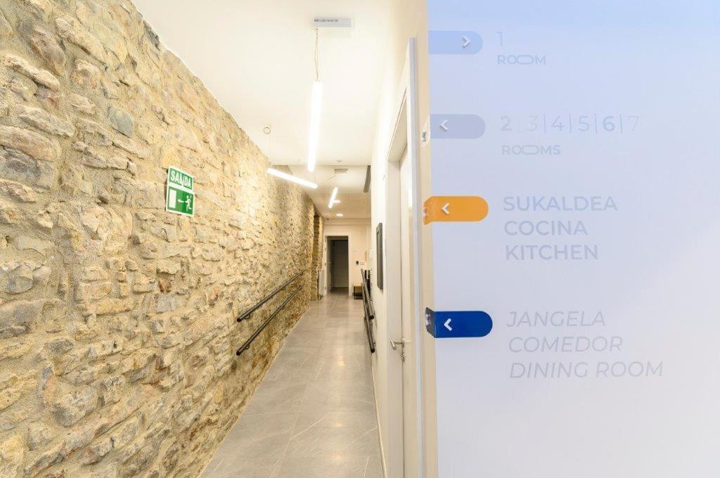 Logune Rooms Vitoria-Gasteiz Exteriör bild